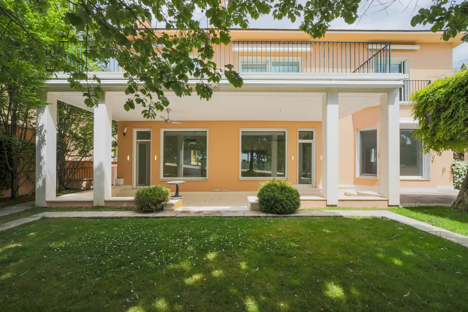 Exterior view of Houses for rent in Madrid  with Air Conditioner, Heating and Private garden