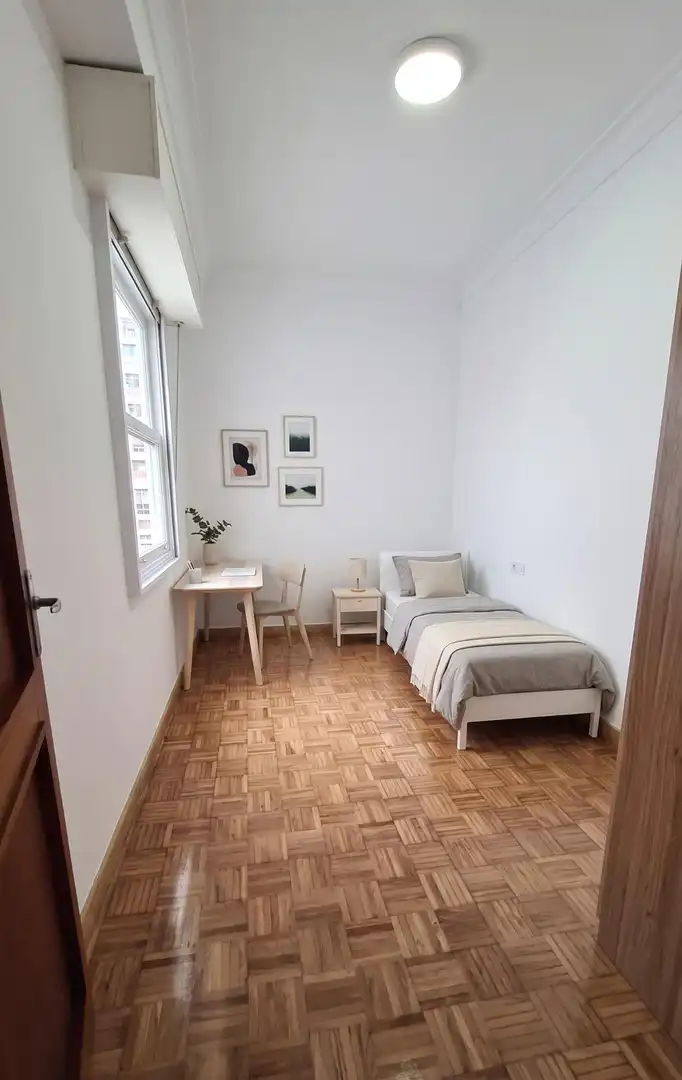 Bedroom of Flat for sale in Ourense Capital   with Parquet flooring, Storage room and Balcony