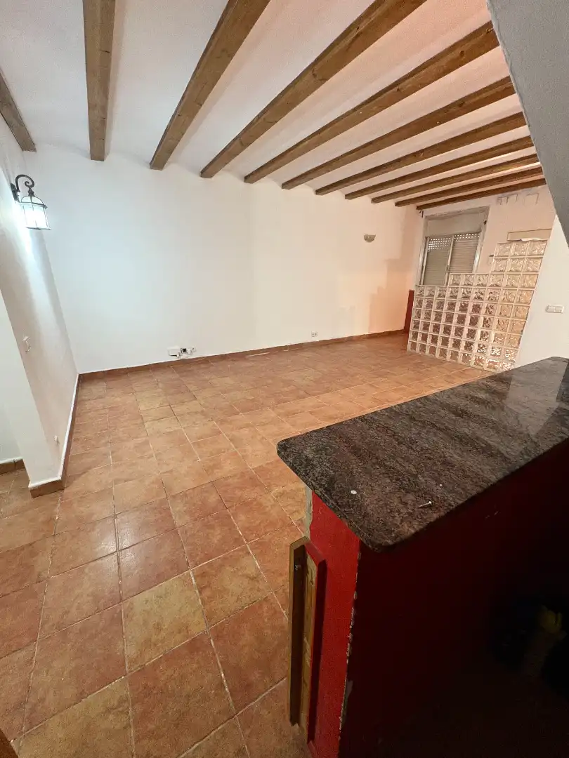 Houses for sale in Artigues - Llefià