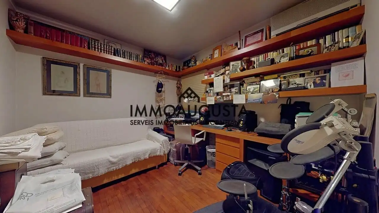 Piso en venta en Sant Gervasi- Galvany
