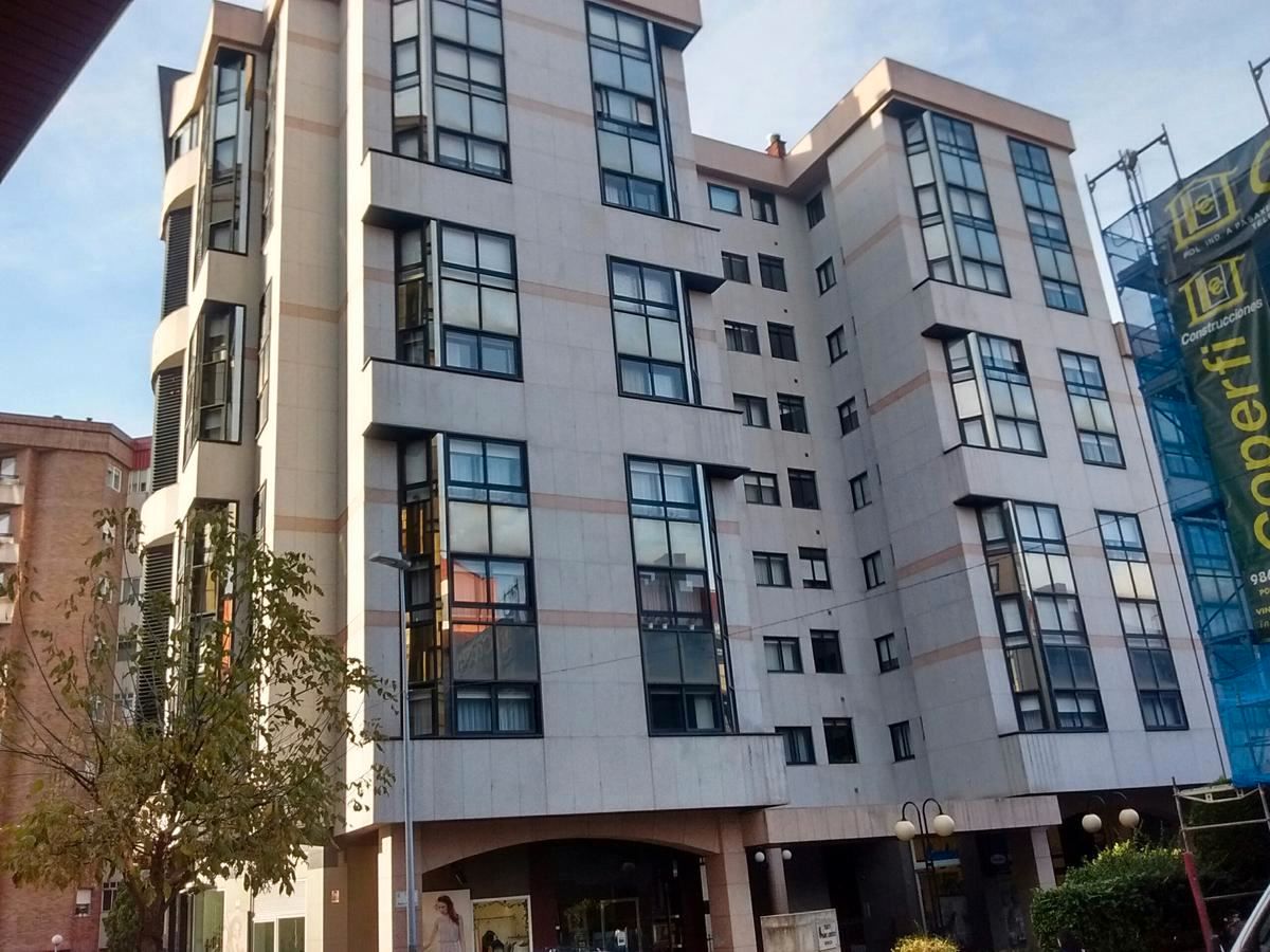 Vista exterior de Pis en venda en Vigo 