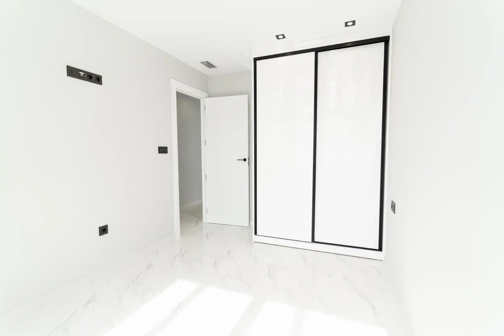 Chalet con piscina en venta en Orihuela Costa, imagen 26