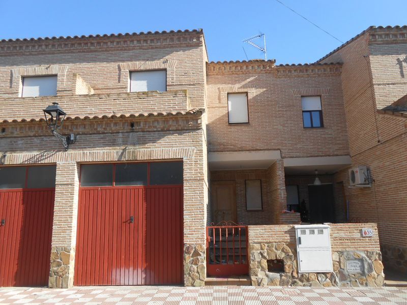 Edifici en venda a Cantarranas, Villamiel de Toledo