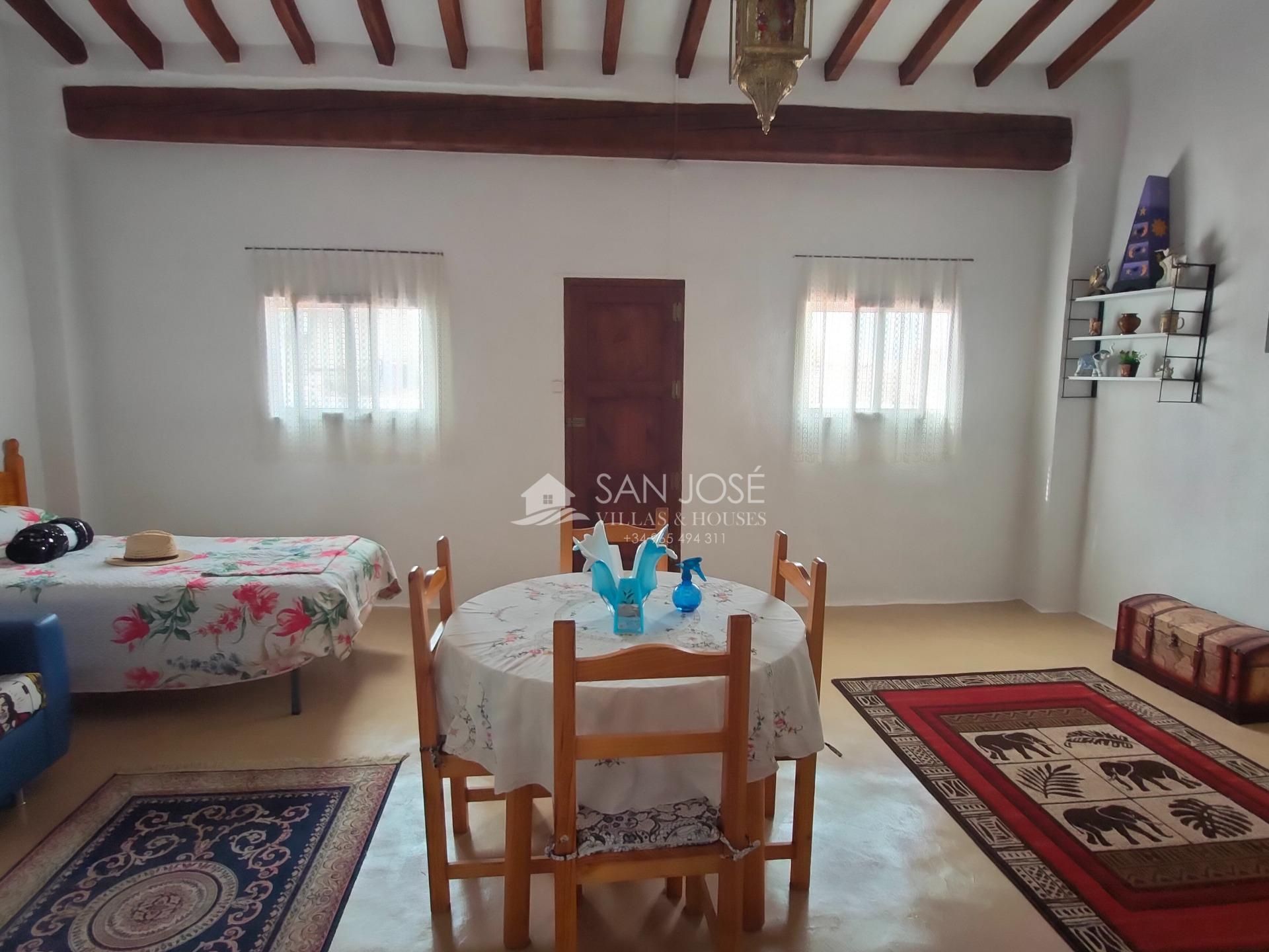 Menjador de Casa o xalet en venda en Aspe amb Terrassa i Traster