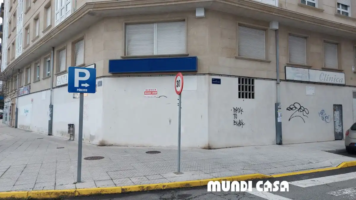Local comercial en venda a CONSTITUCION
