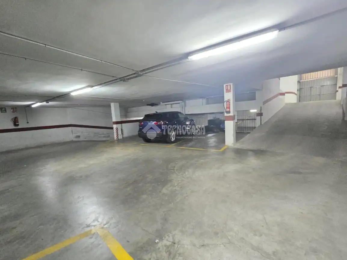Parkplatz von Garage zum Verkauf in Tavernes Blanques