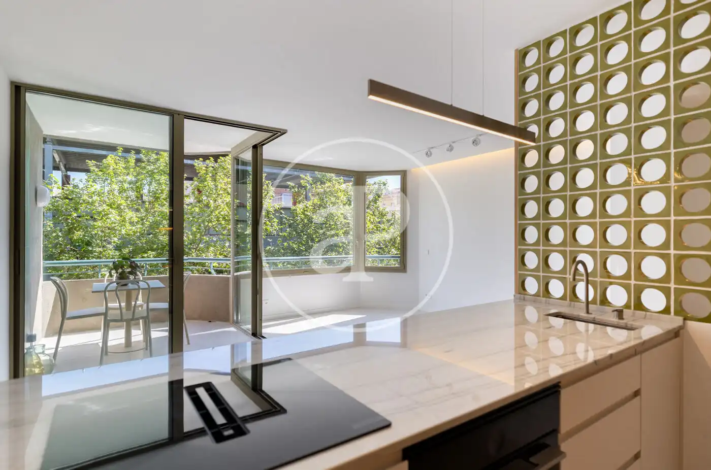 Küche von Wohnung zum Verkauf in  Barcelona Capital mit Klimaanlage, Heizung und Terrasse