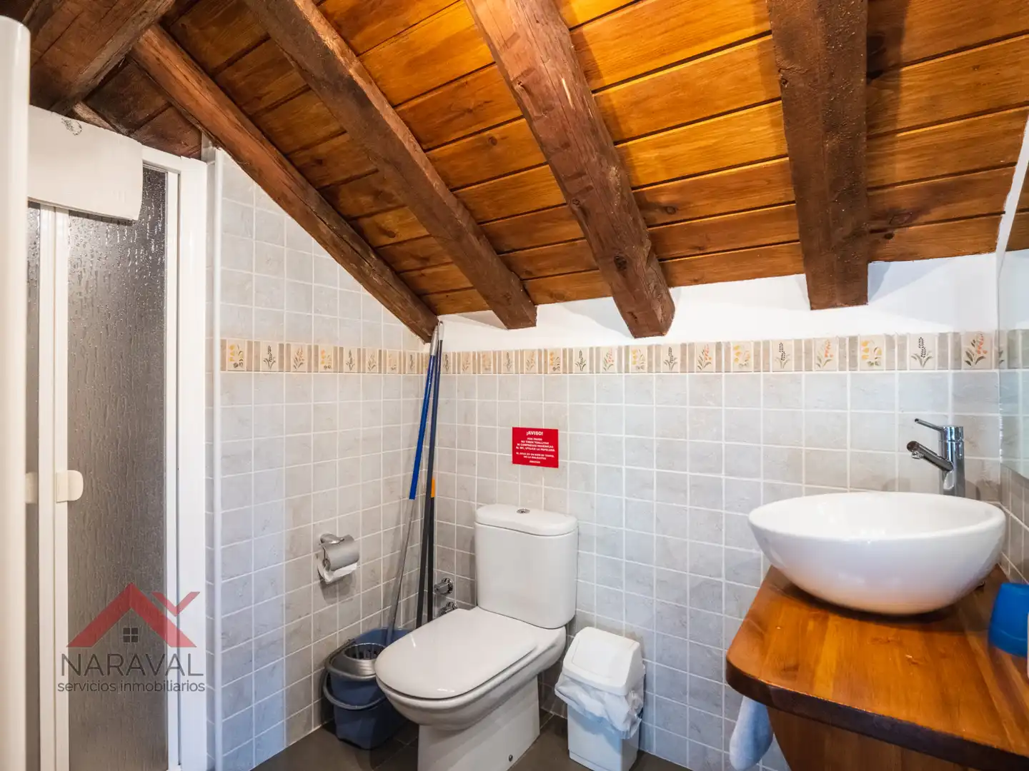 Baño de Casa o chalet en venta en Fiscal con Aire acondicionado, Calefacción y Jardín privado
