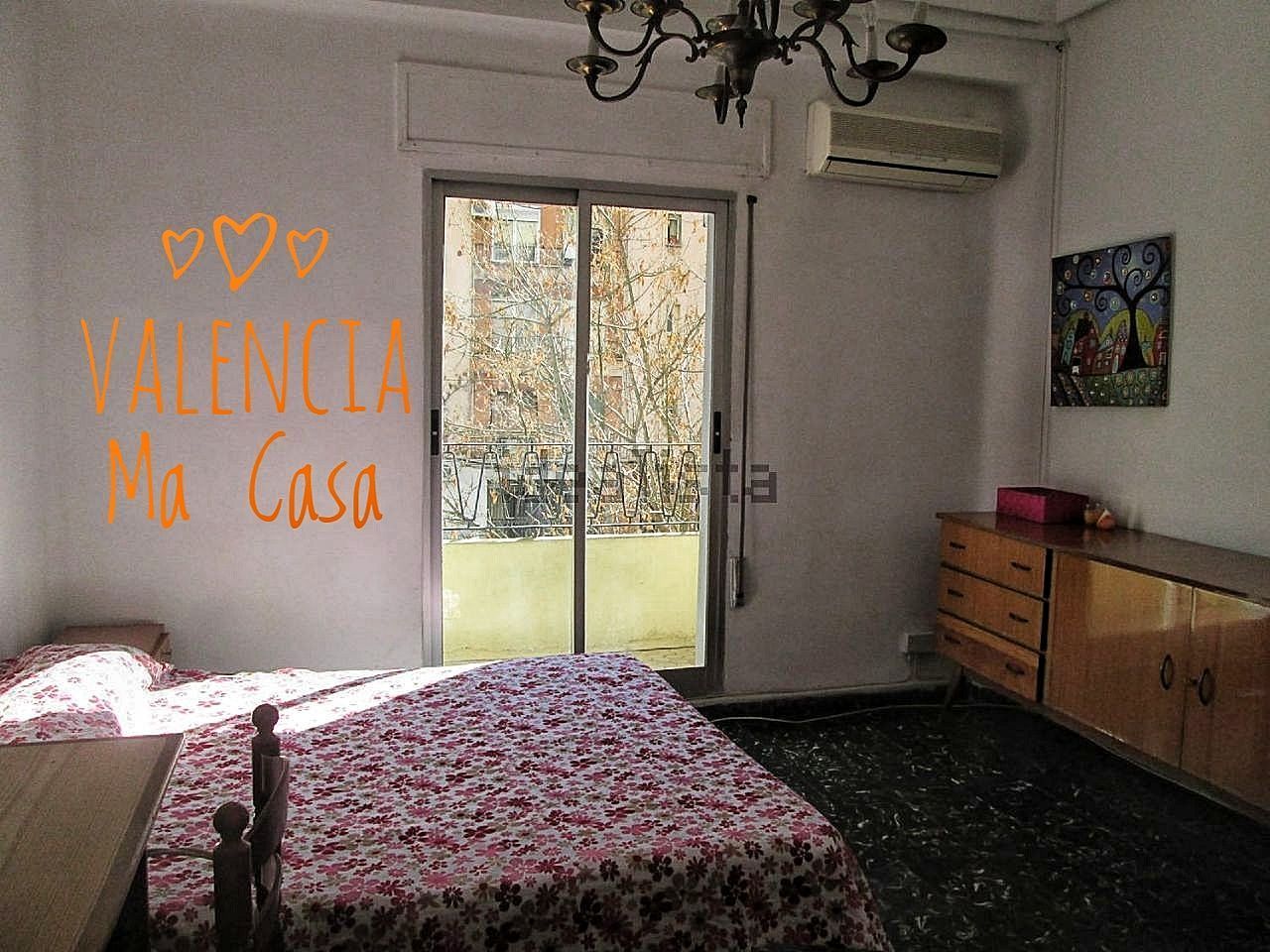Bedroom of Flat to rent in  Valencia Capital  with Air Conditioner, Heating and Furnished