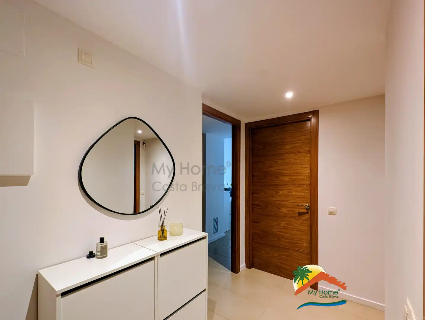 Wohnung zum Verkauf in Lloret de Mar mit Klimaanlage, Heizung und Möbliert