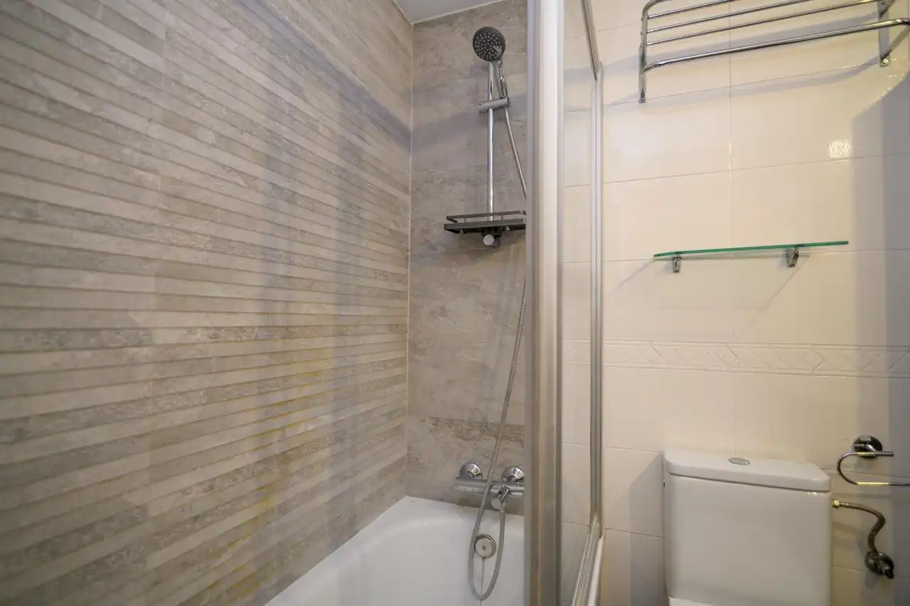 Bany de Pis en venda en Barcelona amb Aire condicionat, Calefacció i Parquet