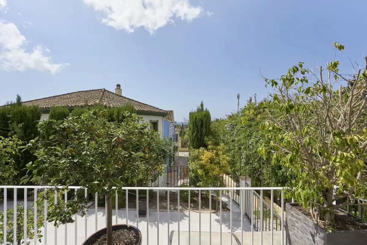 Terrace of Detached homes for sale in Marbella  with Air Conditioner, Private garden and Terrace