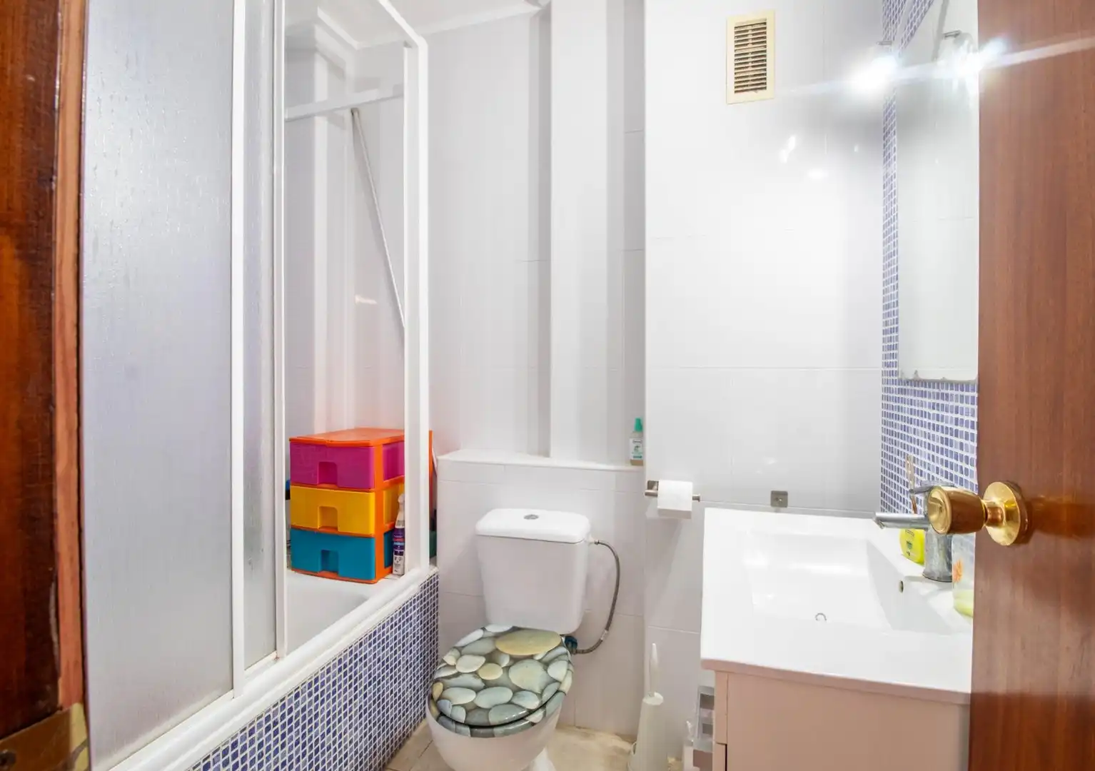 Bathroom of Apartments for sale in Orihuela  with Private garden, Terrace and Furnished