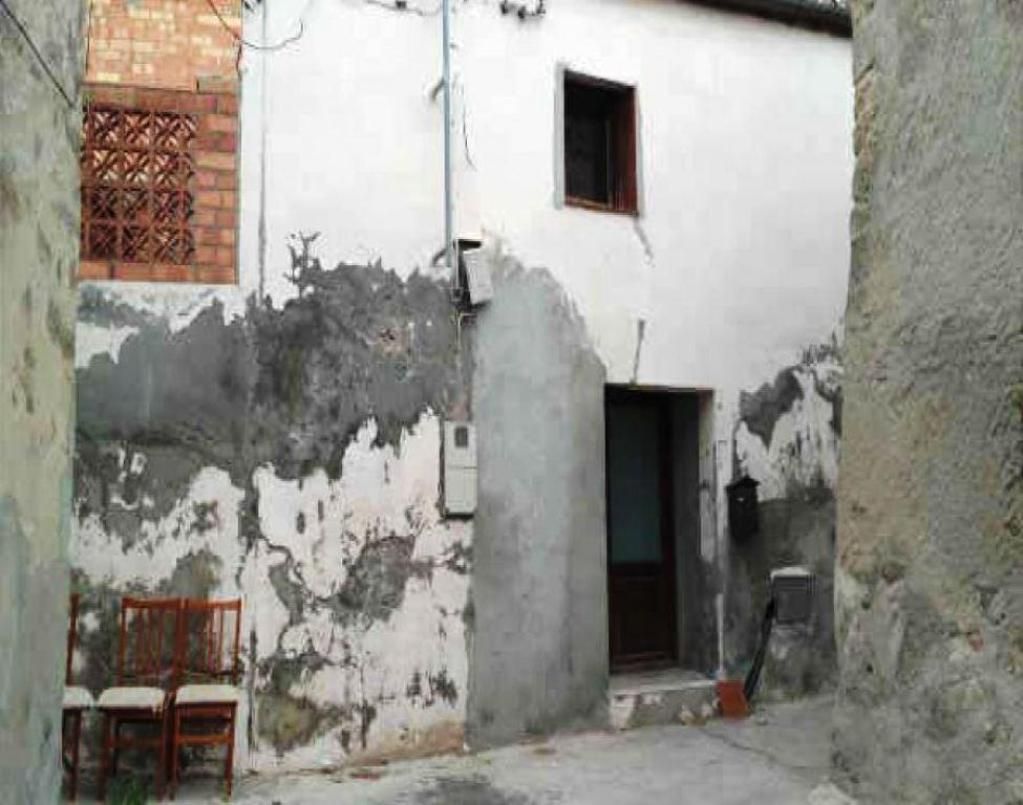 Vista exterior de Casa adosada en venda en Els Plans de Sió