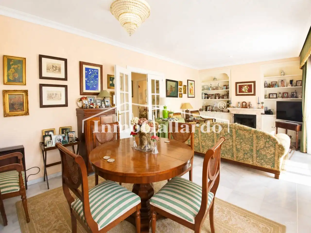 Comedor de Casa adosada en venta en Málaga con Aire acondicionado, Terraza y Piscina comunitaria