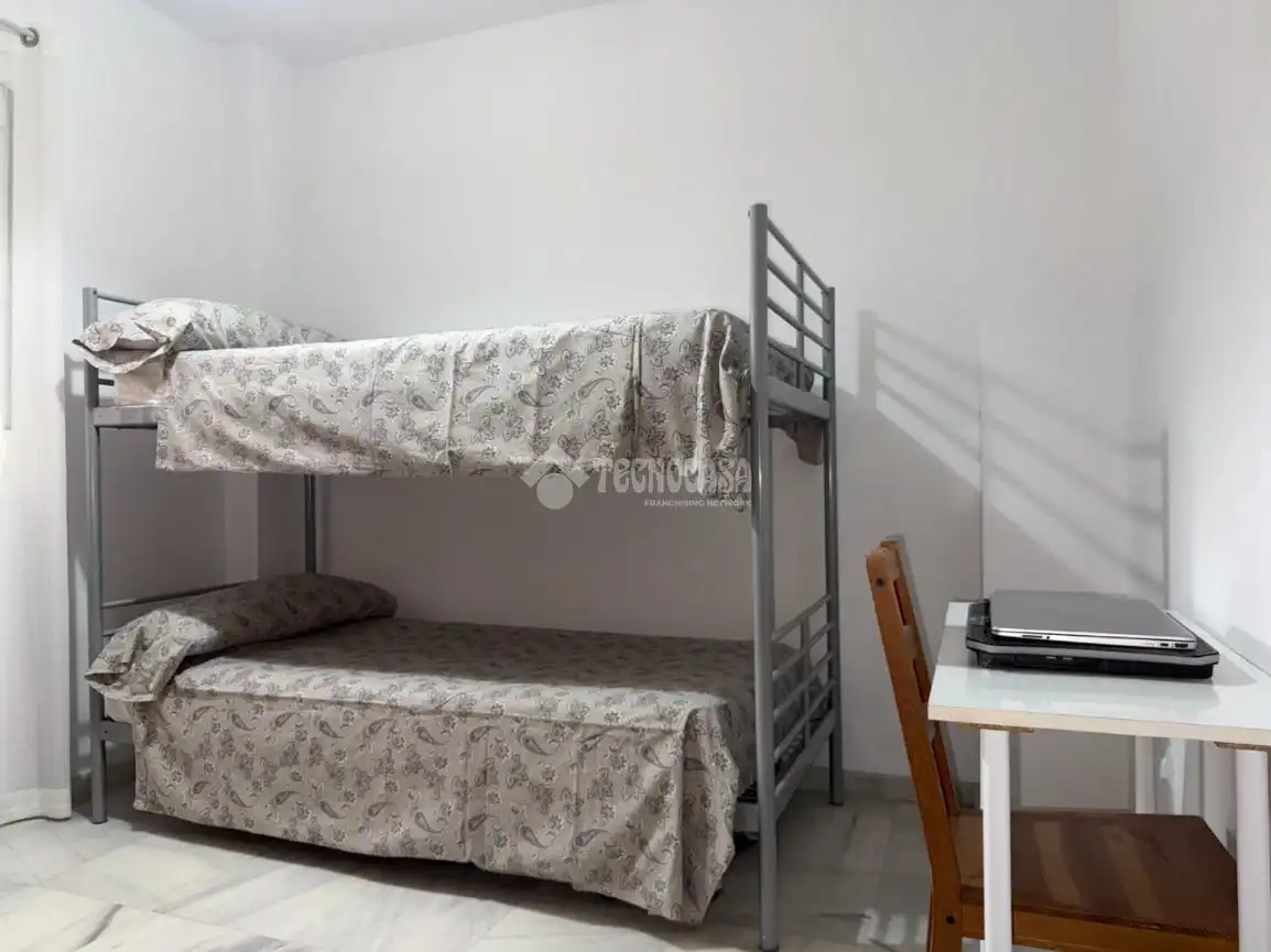 Bedroom of Detached homes for sale in La Algaba  with Air Conditioner, Private garden and Terrace
