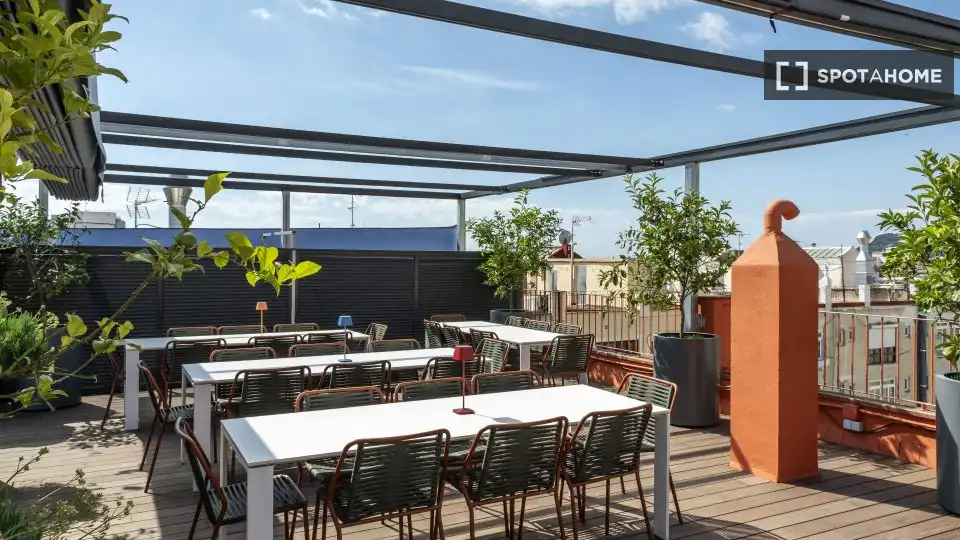 Terrasse von Wohnung zur Miete in Barcelona mit Klimaanlage, Heizung und Möbliert