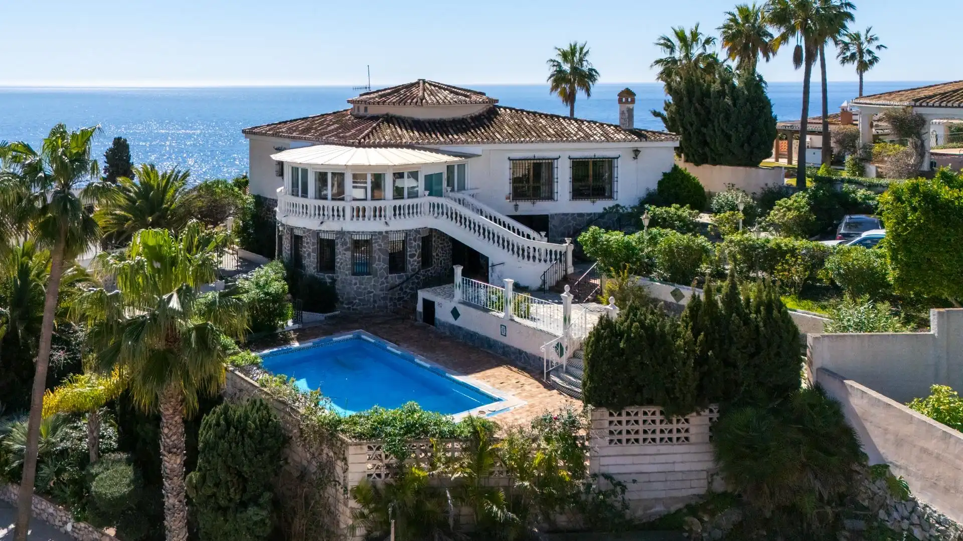 Exterior view of Houses for sale in Almuñécar  with Air Conditioner, Private garden and Terrace
