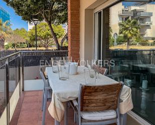 Terrassa de Apartament de lloguer en Mataró amb Aire condicionat, Calefacció i Piscina