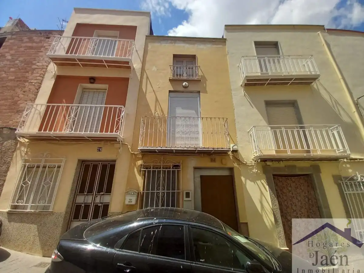 House with terrace for sale in GRANADOS