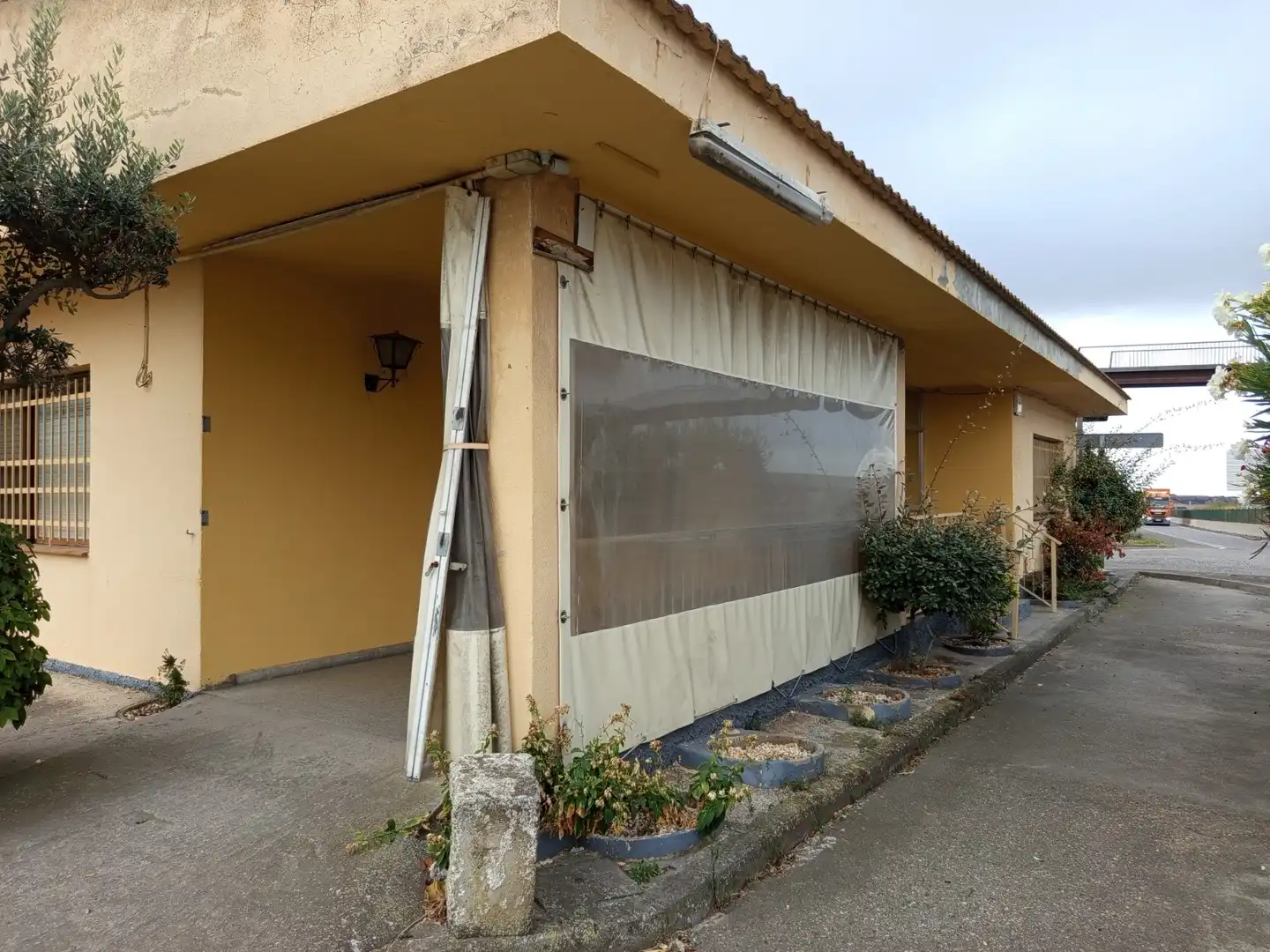 Exterior view of Commercial properties for sale in Granyanella  with Air Conditioner, Heating and Terrace