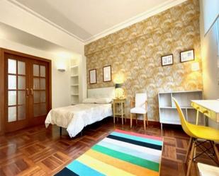Flat to share in Sabino Arana - Jesuitas