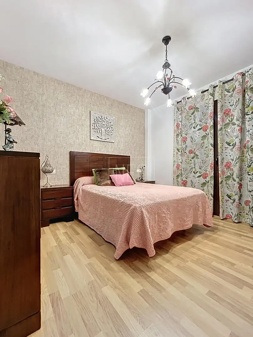 Habitación de Casa o chalet en venta en Vegas del Genil con Aire acondicionado, Jardín privado y Terraza