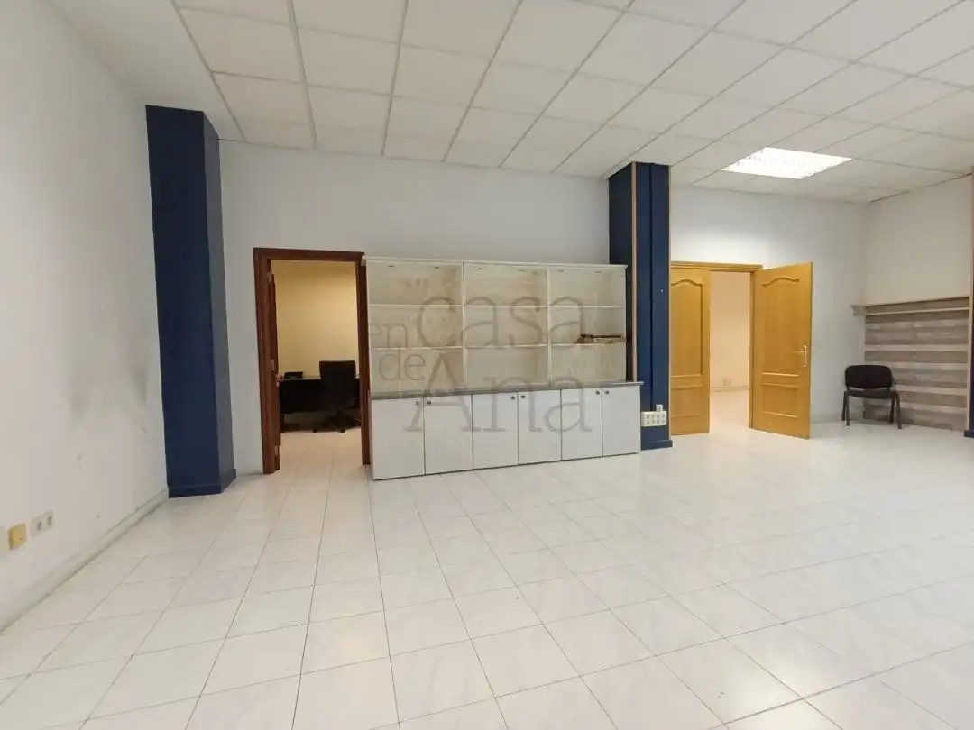Gewerbefläche zur Miete in Botica Vieja, imagen 3