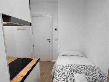 Studio avec ascenseur à louer à Centro