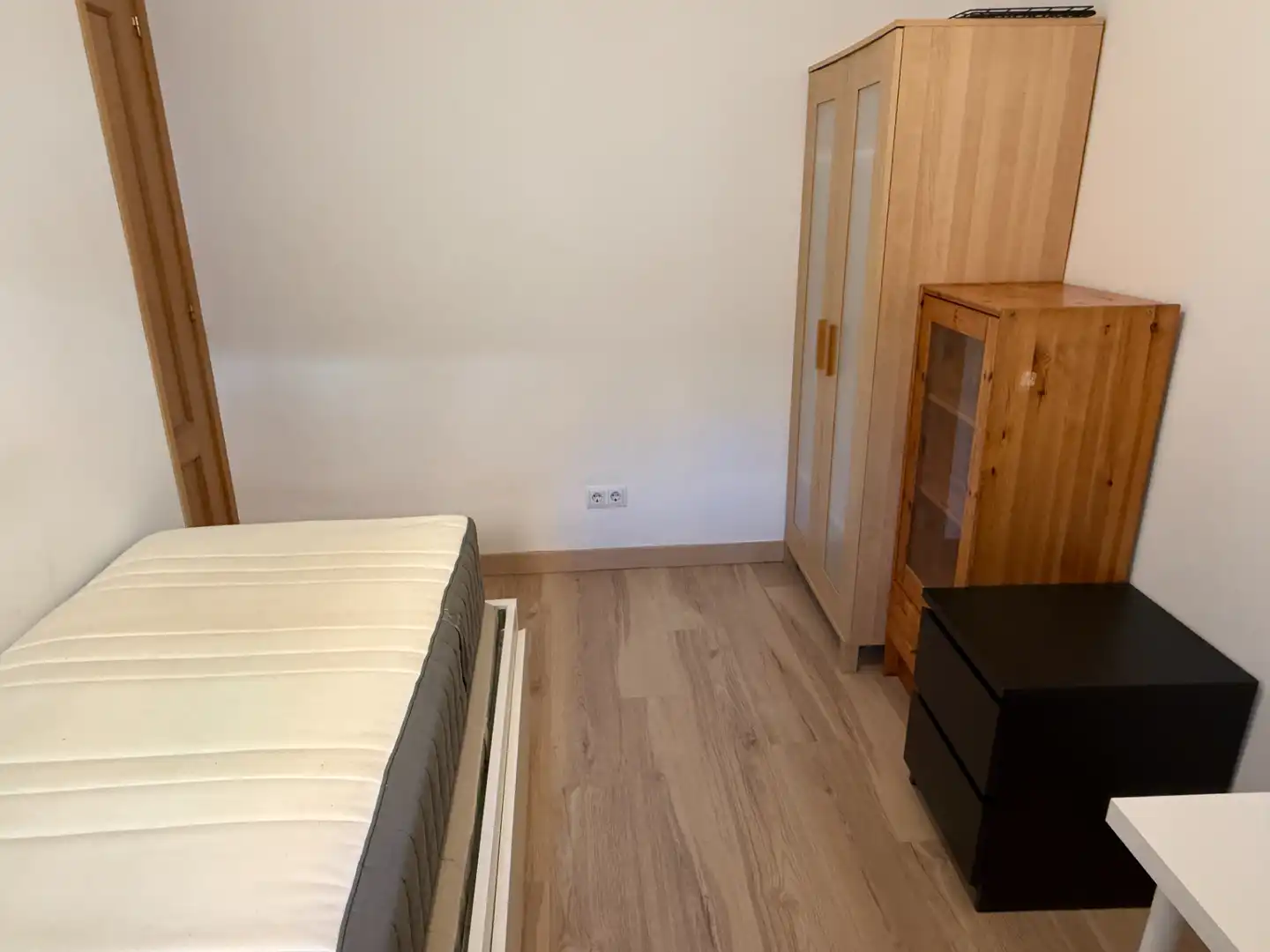 Wohnung zur Miete in Calle de Tremp, 24, Ciudad Universitaria