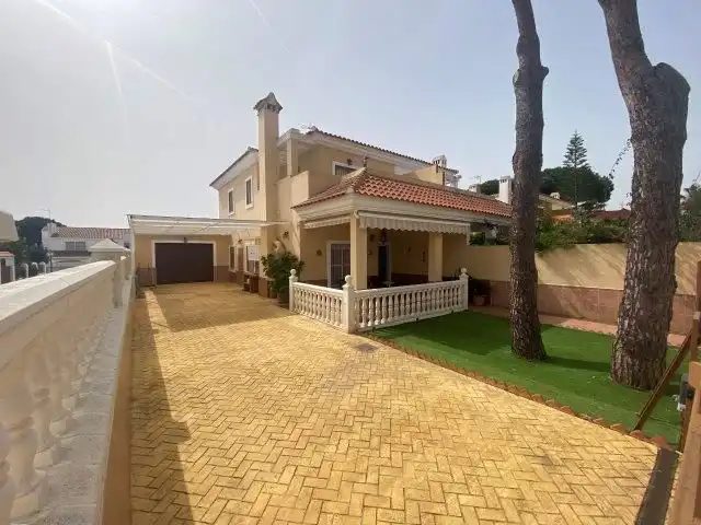 Chalet en venta en Urbasur, imagen 3