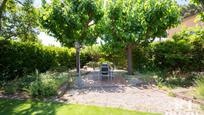 Jardí de Casa adosada en venda en Sant Quirze del Vallès amb Calefacció, Traster i Piscina
