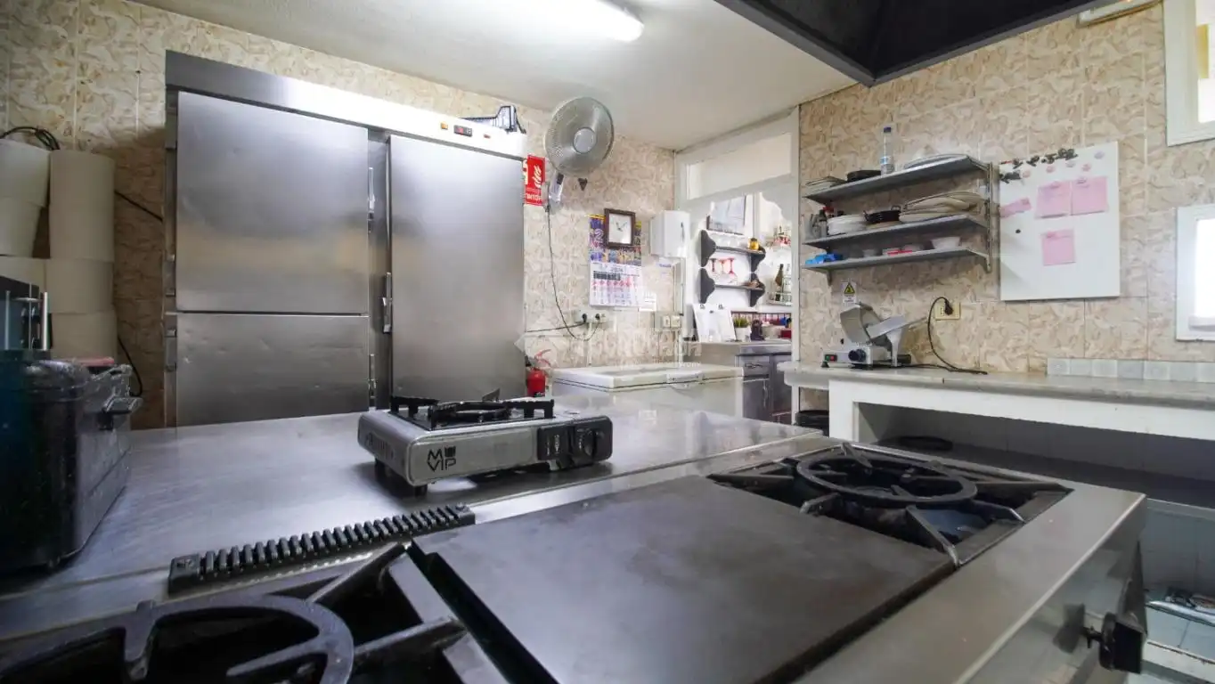 Cocina de Local en venta en San Cristóbal de la Laguna