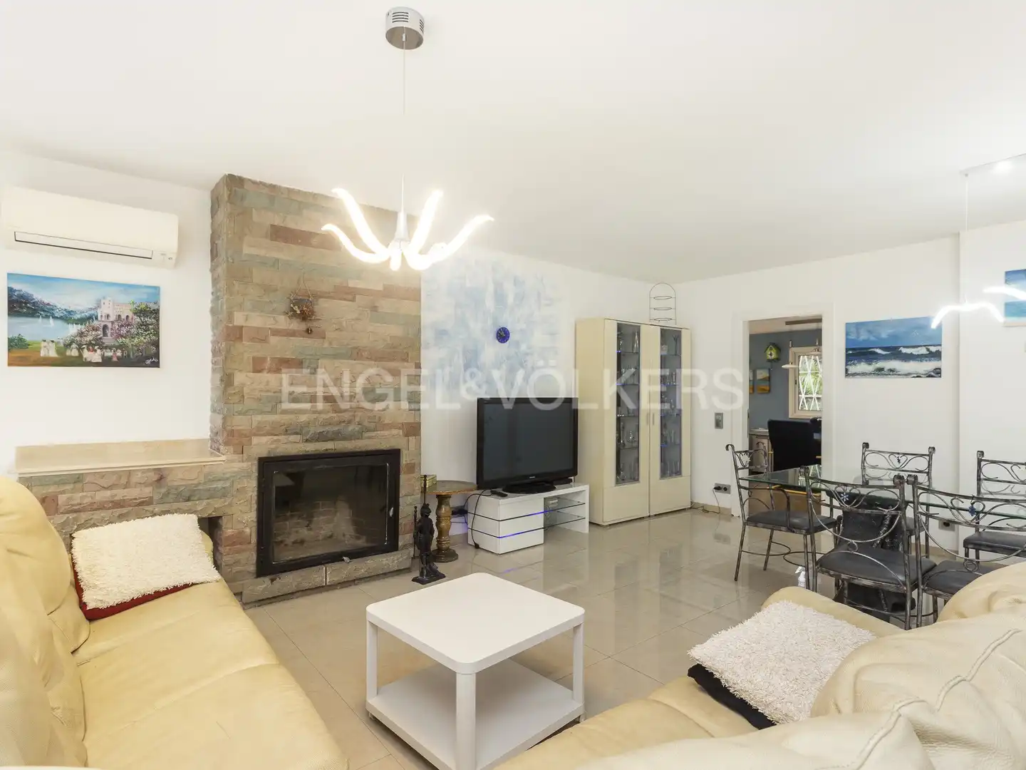 Living room of Houses for rent in Castelldefels  with Air Conditioner, Heating and Private garden