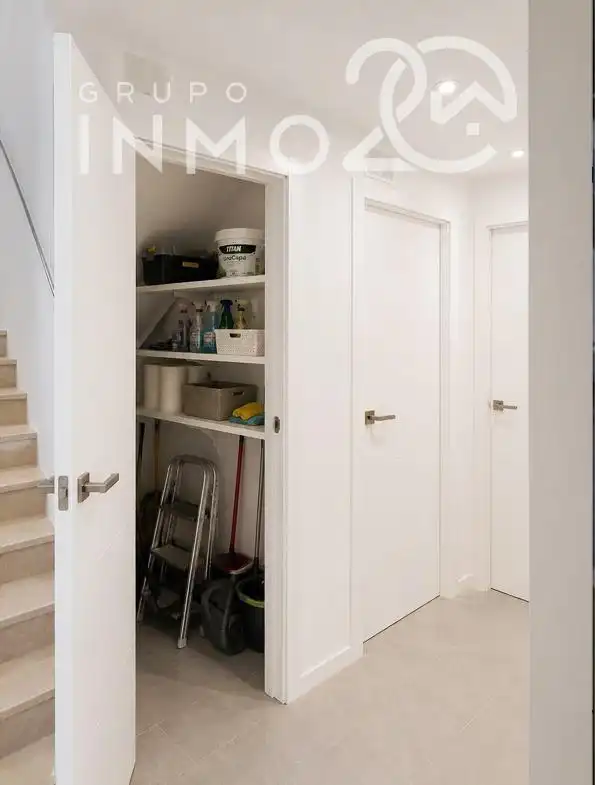 Chalet con terraza en venta en Montserrat, imagen 13