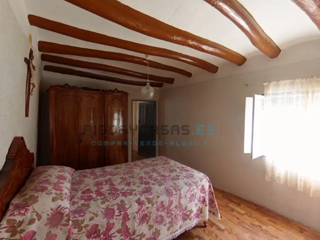 Habitación de Casa o chalet en venta en Aguilón