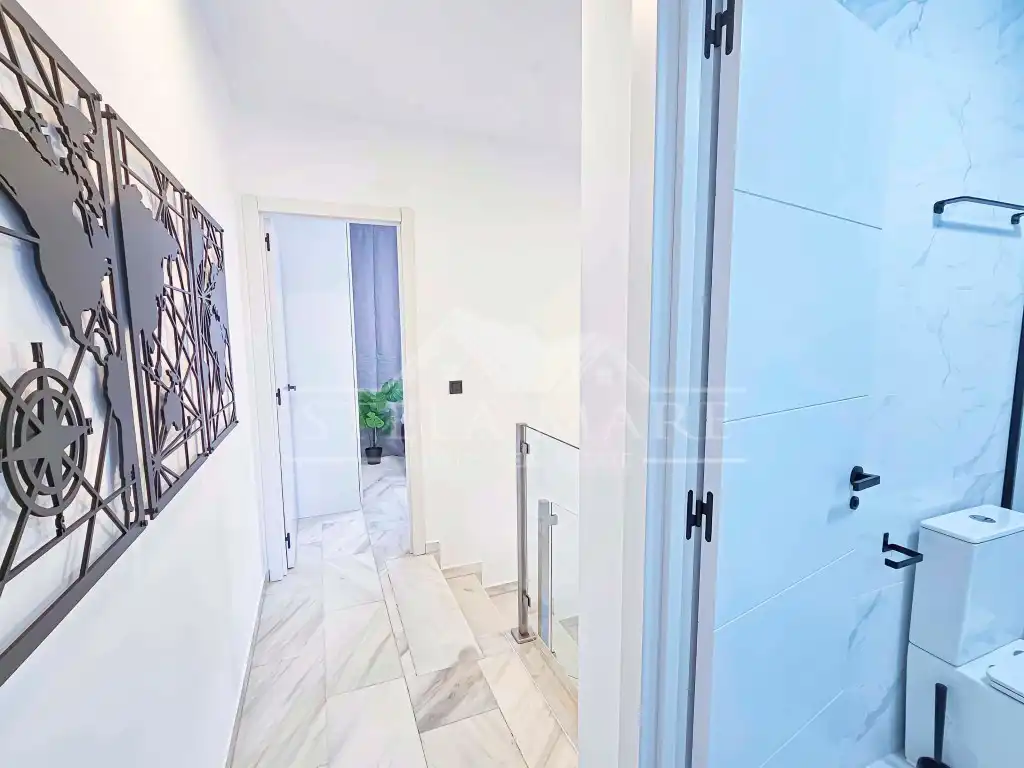 Casa adosada en venta en Nerja con Aire acondicionado, Terraza y Amueblado