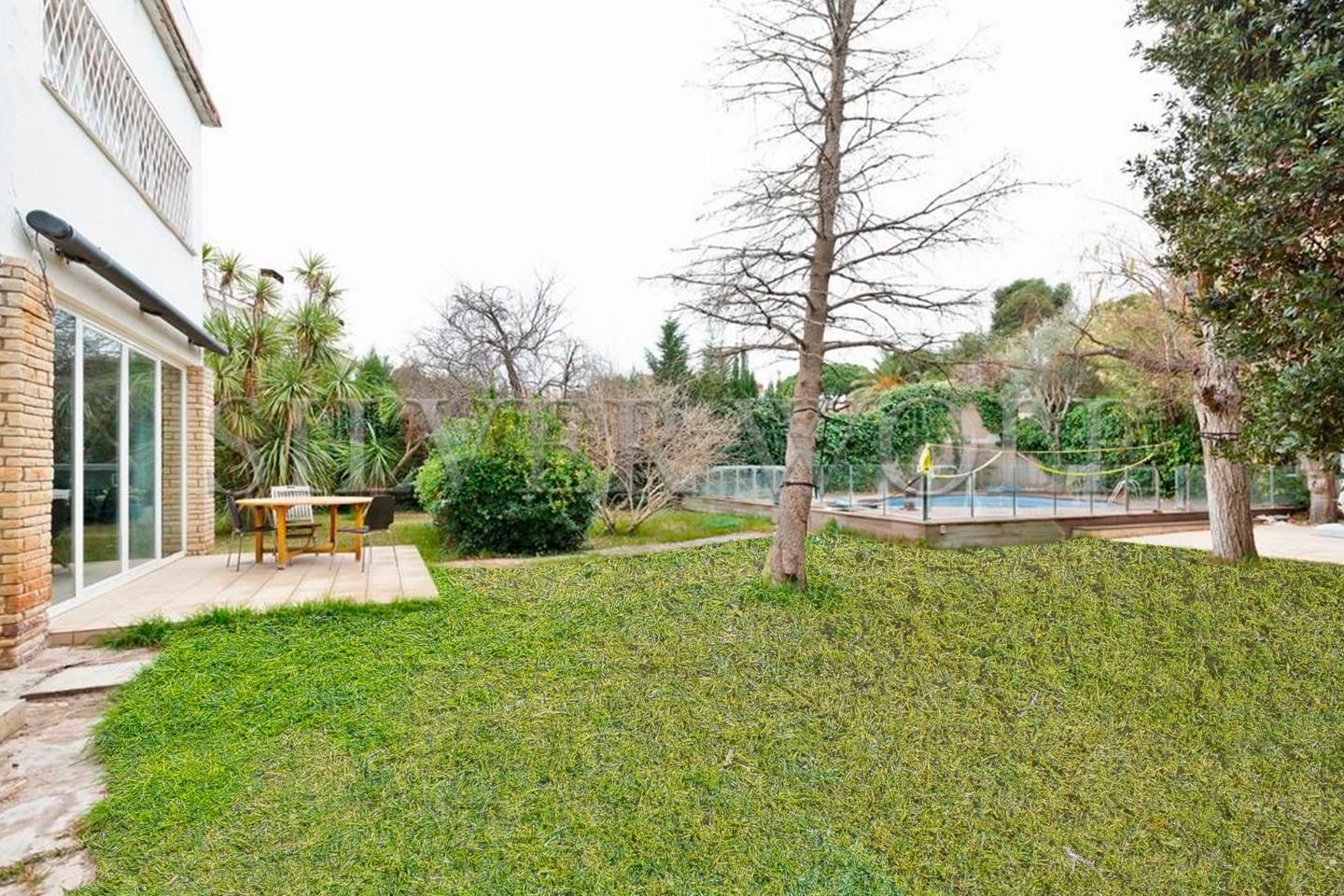 Garden of House or chalet for sale in Castelldefels  with Air Conditioner, Heating and Private garden
