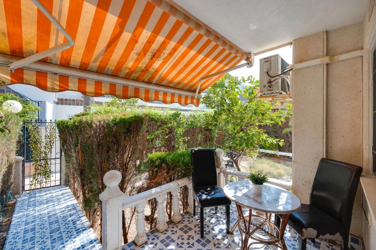 Terrace of Apartment for sale in Torrevieja  with Air Conditioner, Terrace and Storage room