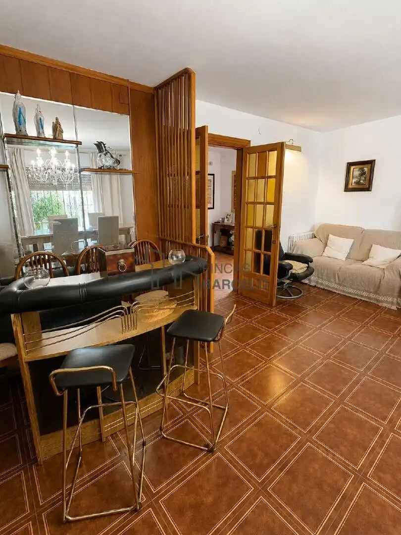 Sala d'estar de Casa o xalet en venda en Cadrete