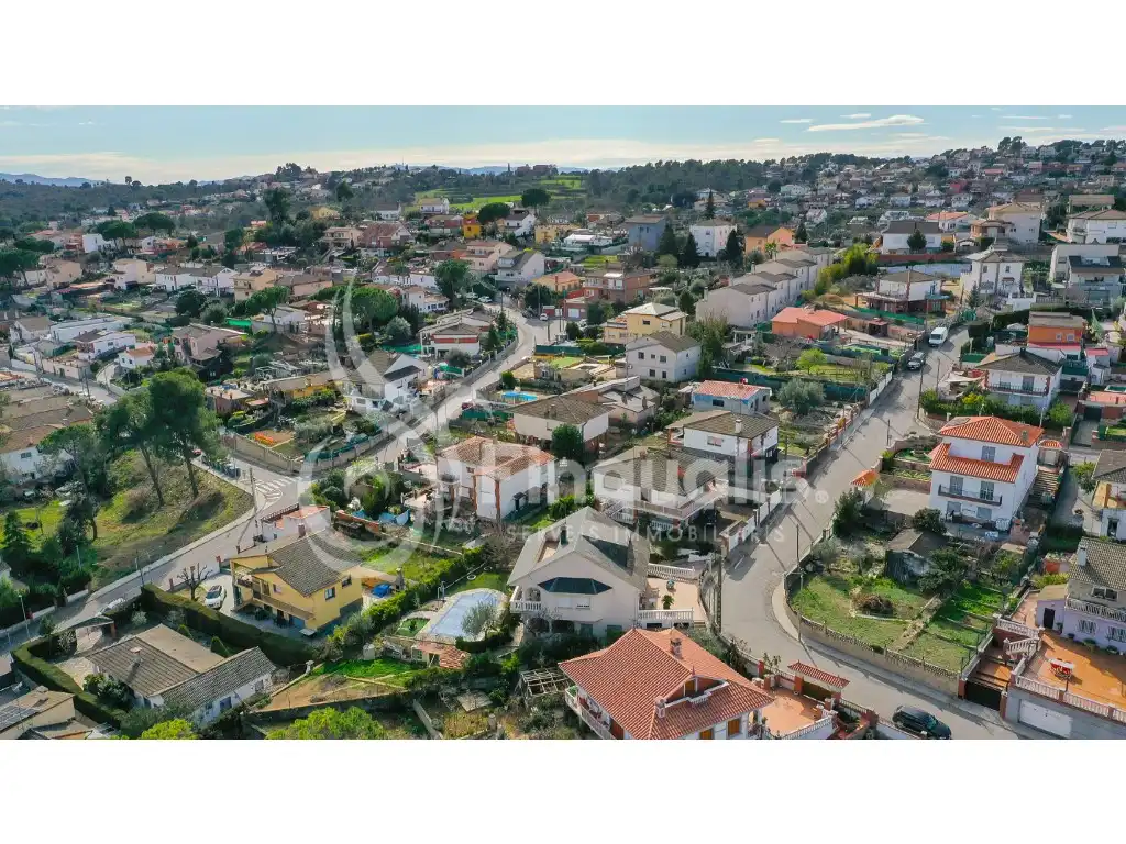 Vista exterior de Casa o xalet en venda en Lliçà d'Amunt