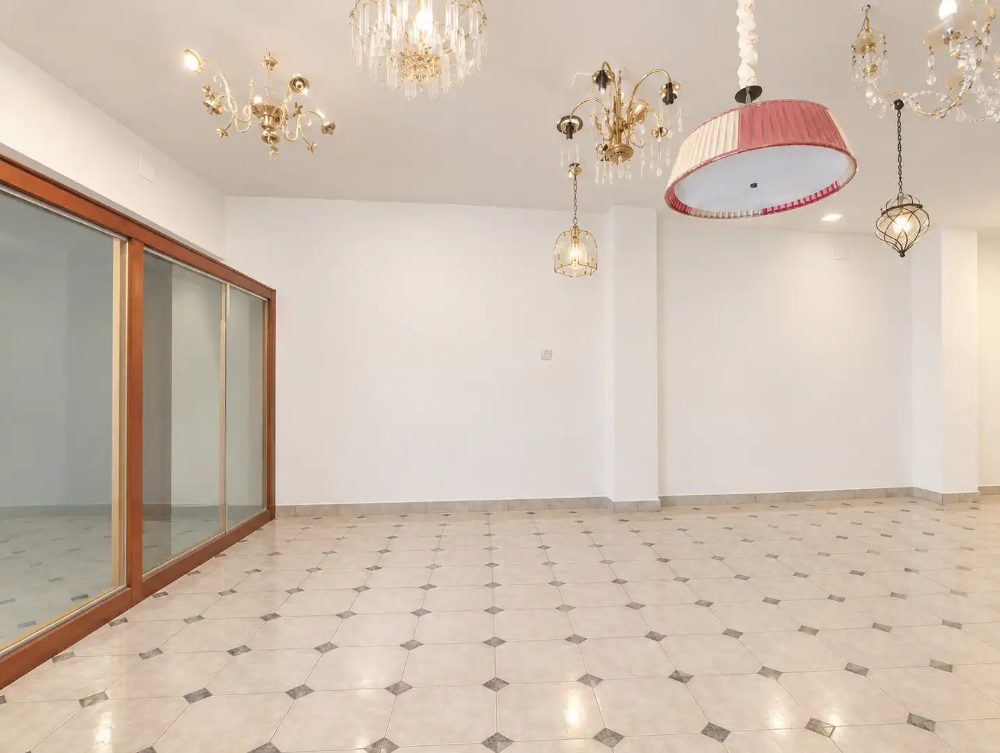 Commercial properties for sale in Campillos, Málaga