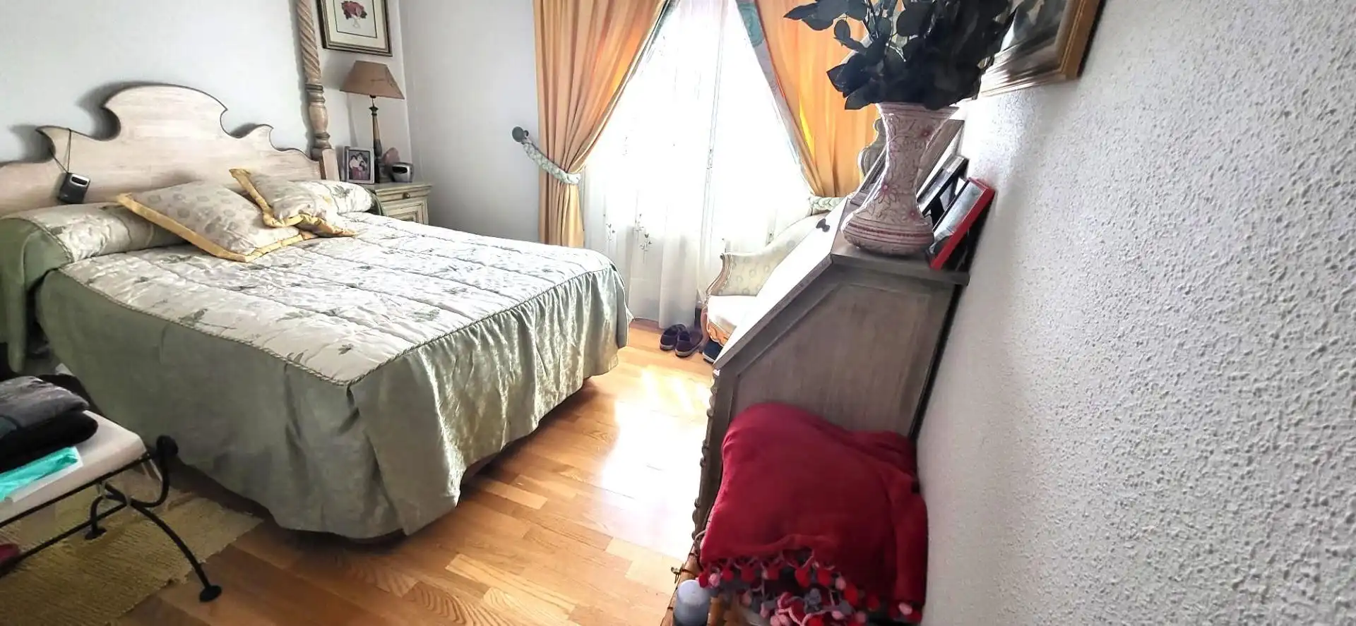Dormitori de Pis en venda en Madrid amb Aire condicionat, Calefacció i Moblat