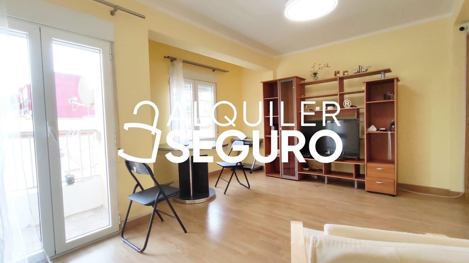 Living room of Flat to rent in Paiporta  with Terrace and Furnished