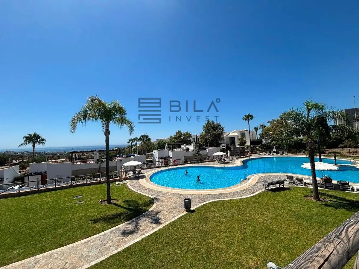 Vista exterior de Casa adosada en venta en Marbella con Aire acondicionado, Terraza y Trastero