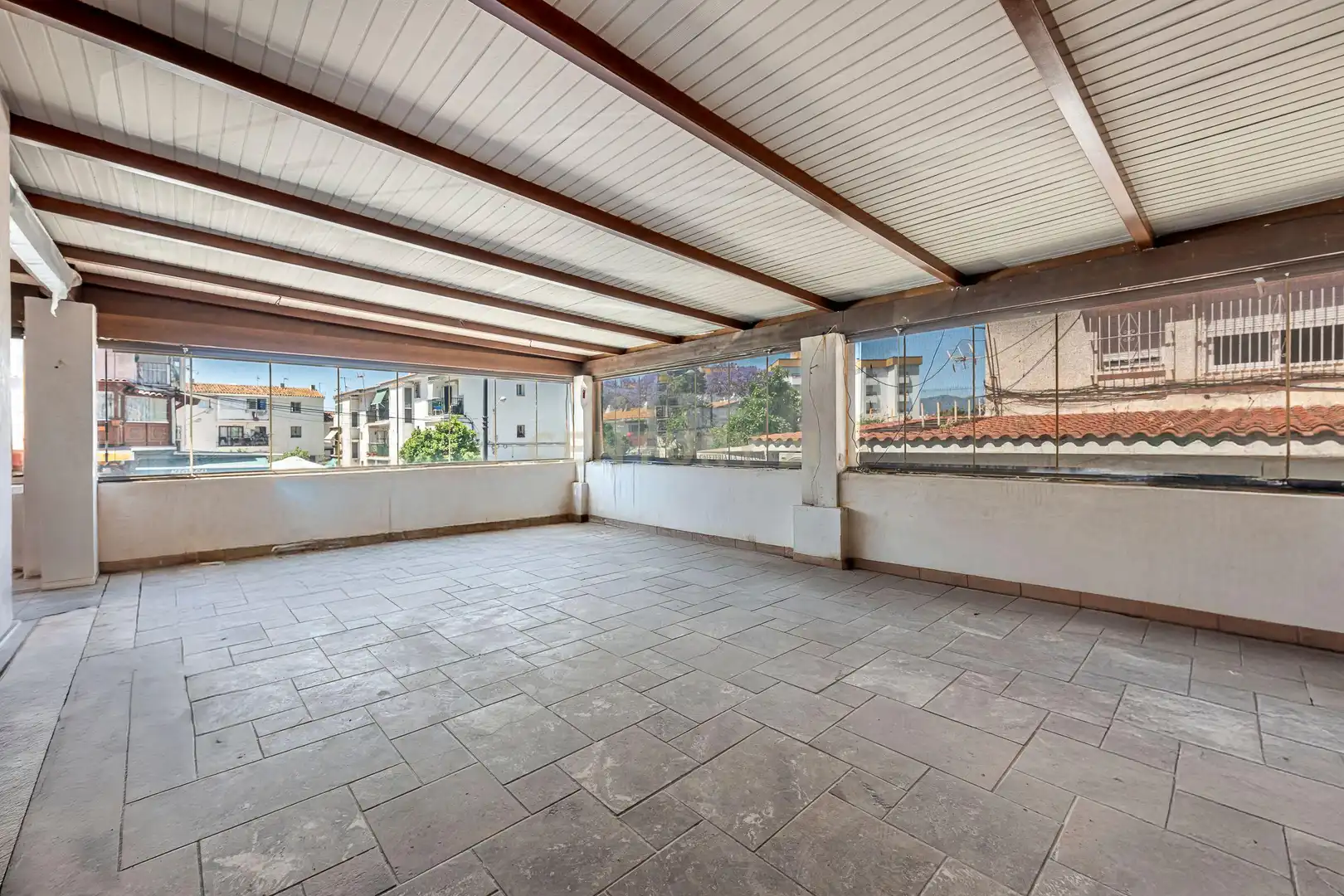 Terraza de Local de alquiler en Marbella