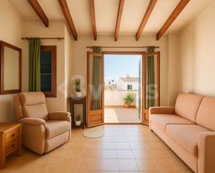Sala d'estar de Apartament en venda en Es Mercadal amb Terrassa i Piscina