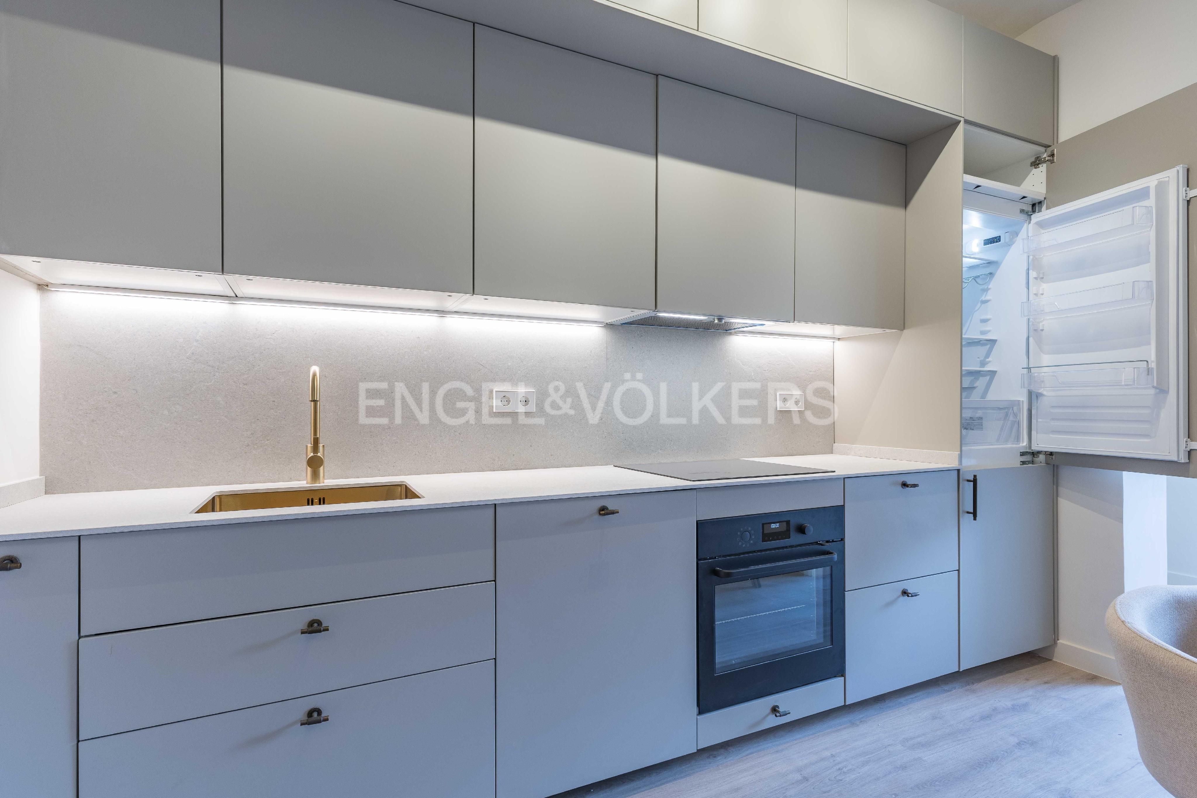 Cocina de Apartamento en venta en  Barcelona Capital con Aire acondicionado, Calefacción y Parquet