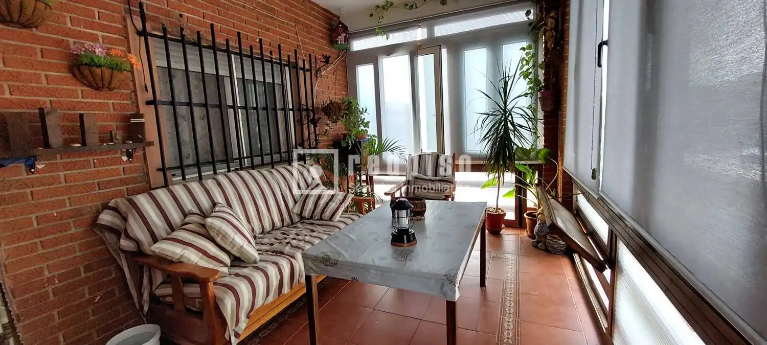 Villa con piscina in vendita a Lucillos, imagen 2