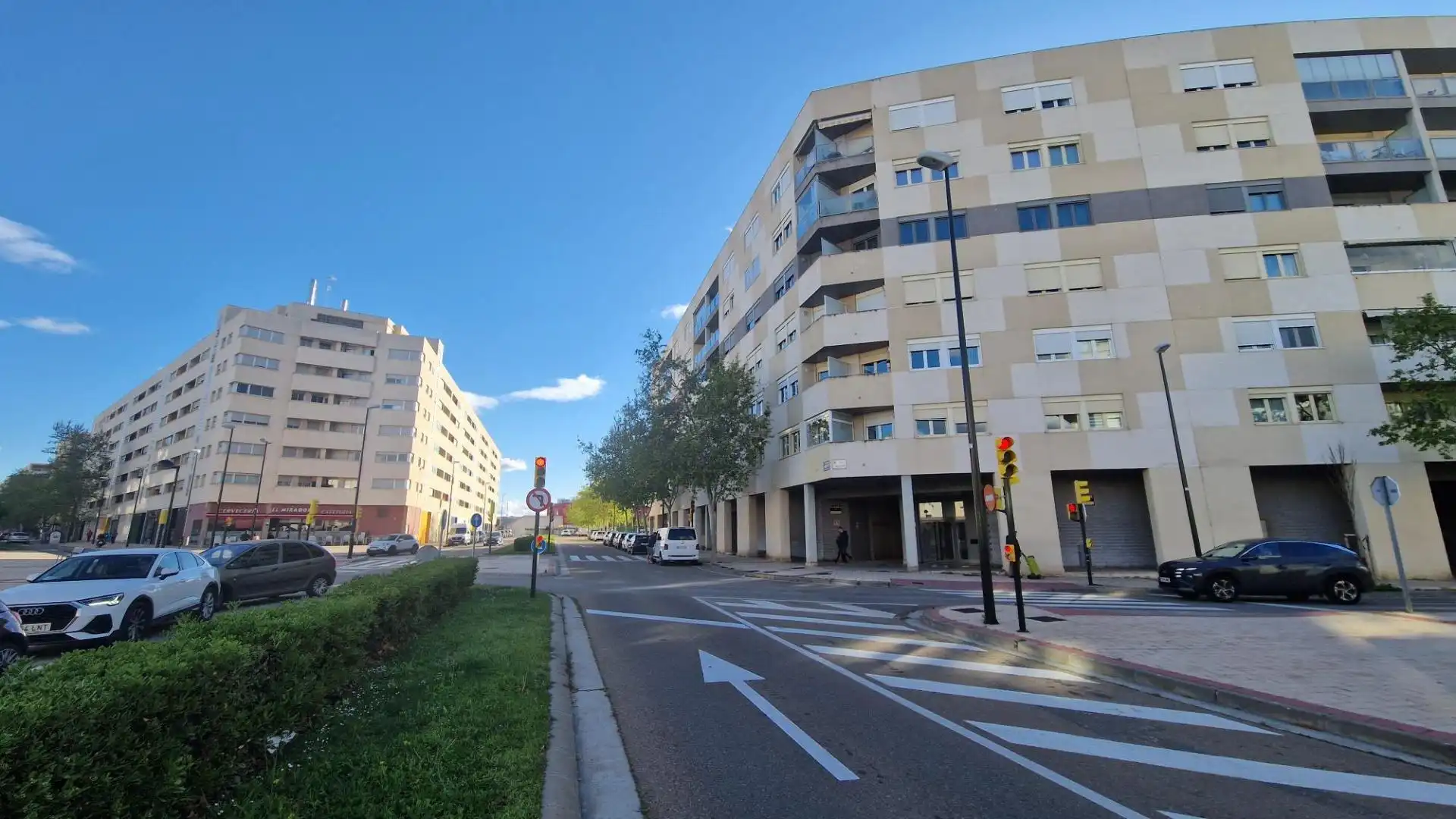 Vista exterior de Local de alquiler en Zaragoza